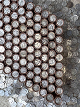 Load image into Gallery viewer, VINTAGE DARK BROWN BANK ROLL WITH A SILVER MERCURY DIME SHOWING