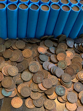 Load image into Gallery viewer, VINTAGE BLUE BANK ROLL WITH INDIAN HEAD CENTS SHOWING