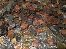 Load image into Gallery viewer, FOREIGN PAPER MONEY LOT UNCIRCULATED CURRENCY COLLECTION BANKNOTES BILLS SET