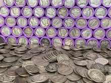 Load image into Gallery viewer, VINTAGE PURPLE BANK ROLL WITH A SILVER DIME SHOWING
